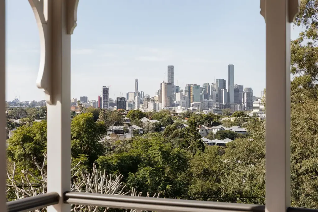 Toowong 5Phòng ngủ Family Queenslander on 1164m2 With Breathtaking City Views