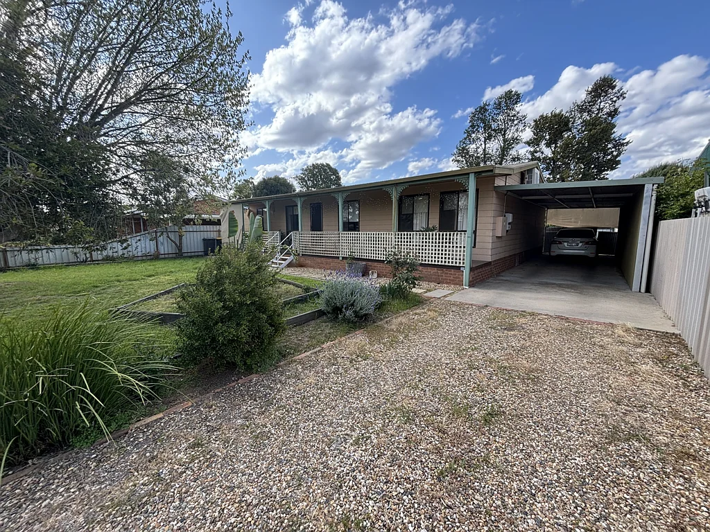 22 Brooks Crescent, Darlington Point, NSW 2706