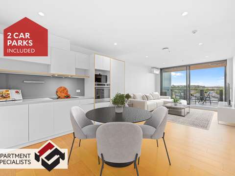 Onehunga 2 Bedroom Pet Friendly Corner Apartment with 2 Car Parks!
