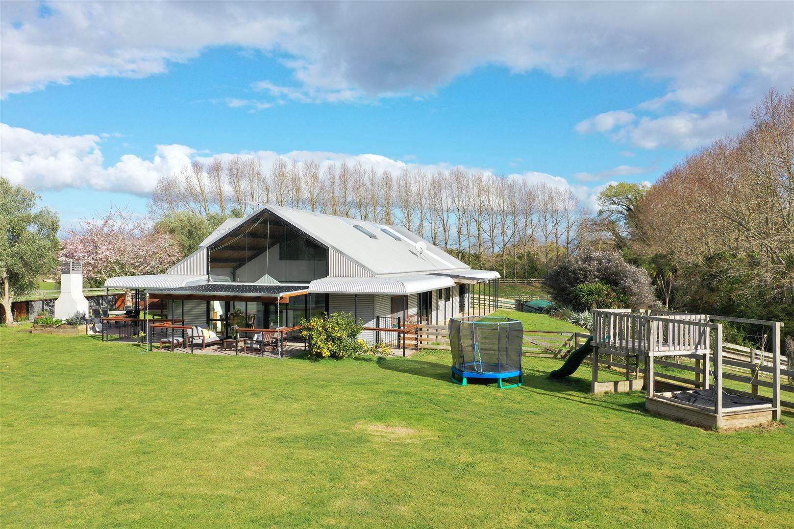 393 Airport Road, Rukuhia, Waipa, 5 chambres, 2 salles de bain