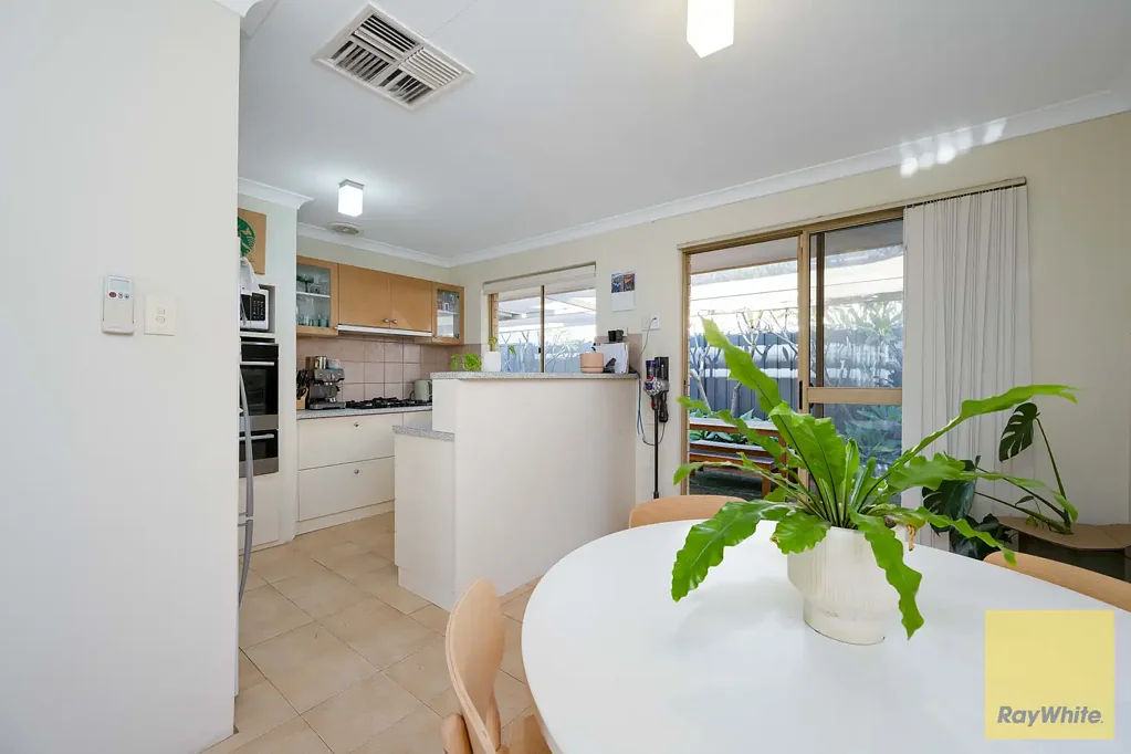 Dianella 2房  The Perfect Start - No Strata Fees