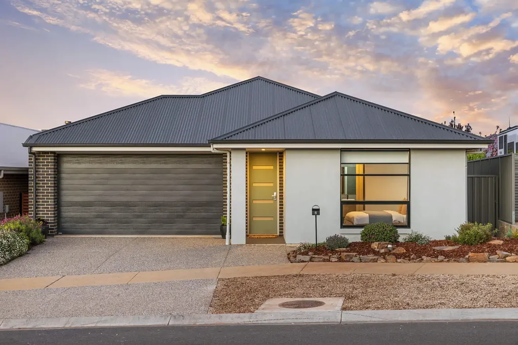 Mount Barker 4ਬੈੱਡਰੂਮ Immaculate Elegance in Aston Hills: Premium Finishes and Unmatched Convenience