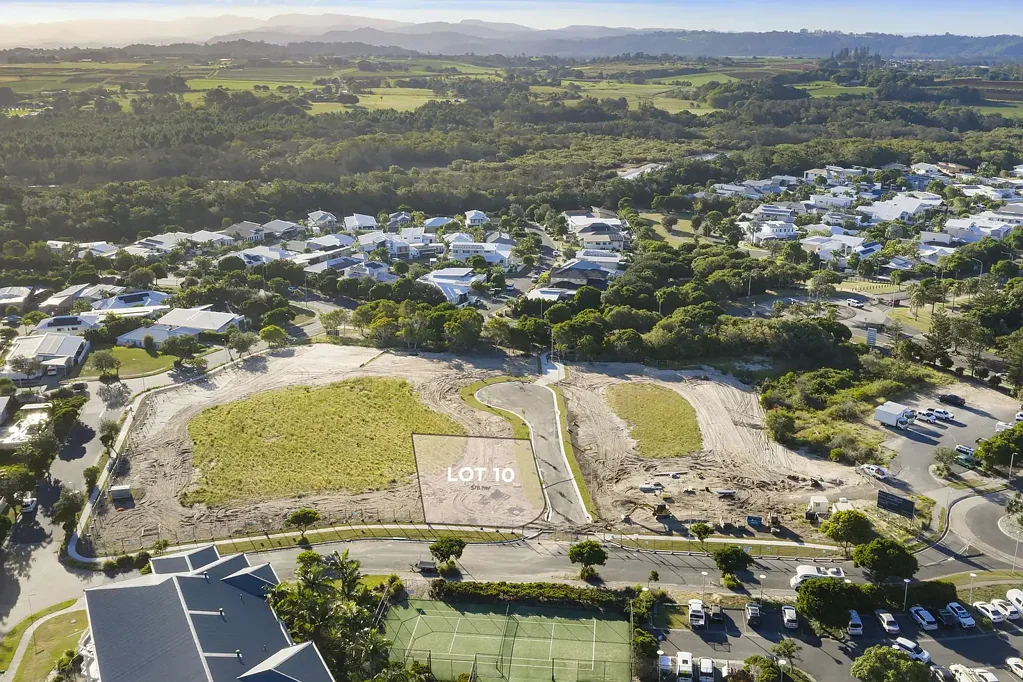 Kingscliff PREMIER NORTHEAST CORNER BLOCK IN SALT VILLAGE