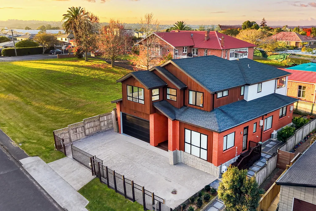 Henderson 6ห้องนอน A Rare Lifestyle Home in Henderson