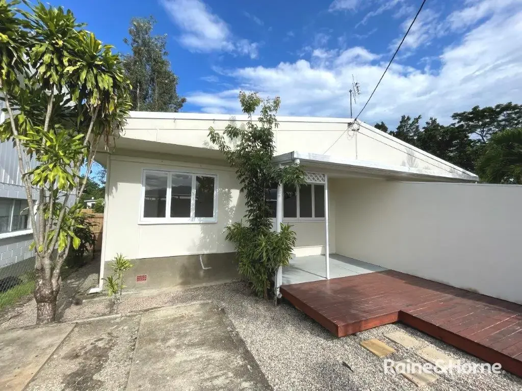 2 Bedroom Unit in Newell Beach