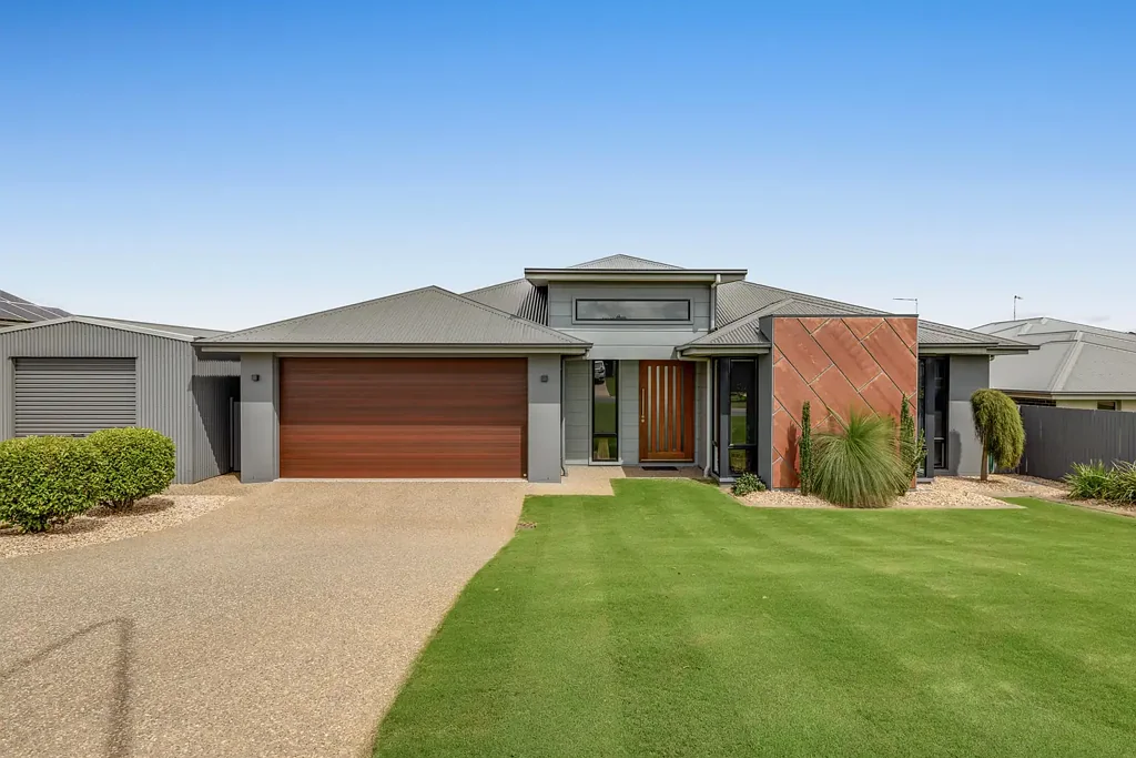 6 Hancock Circuit, Kleinton, QLD 4352