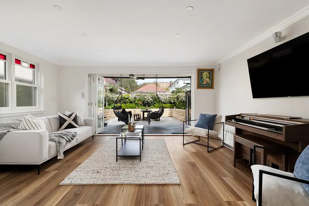 Tempe 2Phòng ngủ Graceful retreat with landscaped courtyard