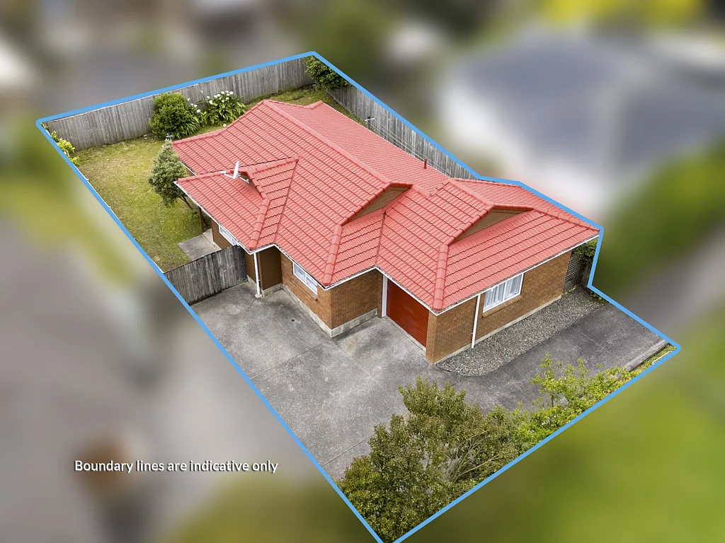 2/5 Newington Road, Henderson, Waitakere City, Auckland