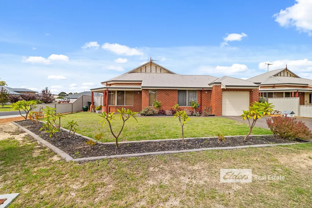 14 Westwind Crescent, Harvey, WA 6220
