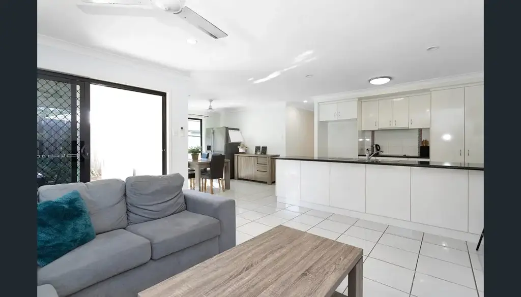Sarina 3ห้องนอน Stylish and Spacious Unit in Sarina
