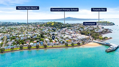 Devonport 2 Bedroom Carefree Devonport Living, Walk to Everything!