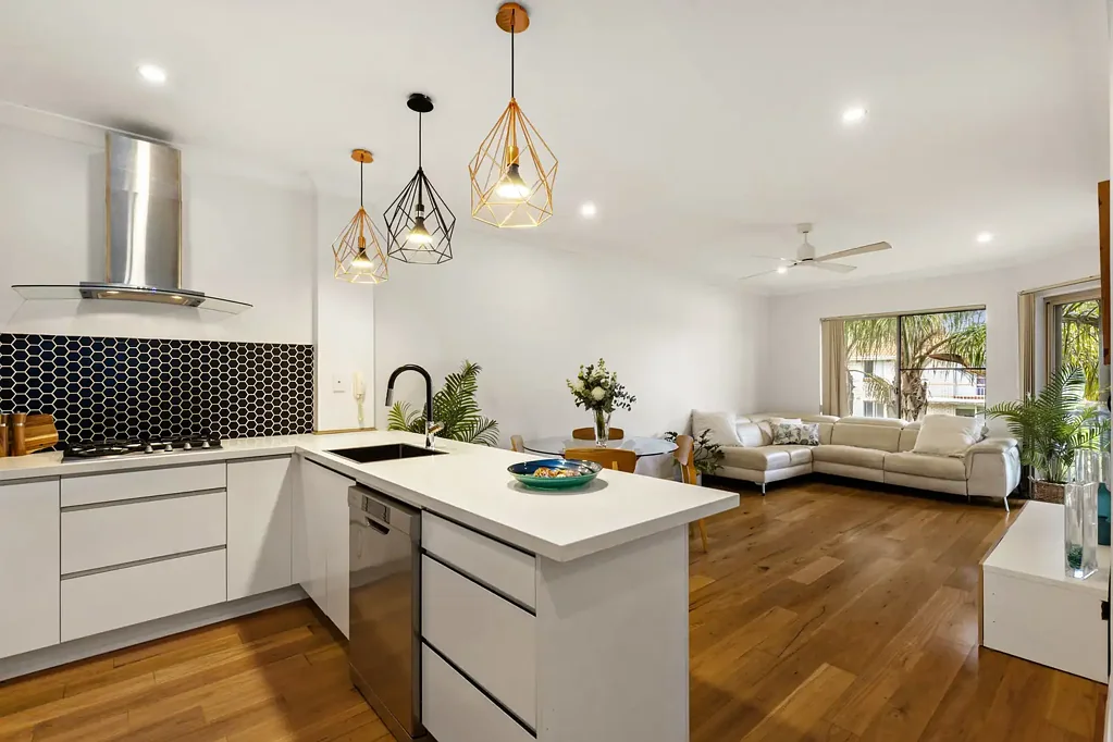 Manly Vale 2침실 Relaxed Coastal Living with Everyday Convenience