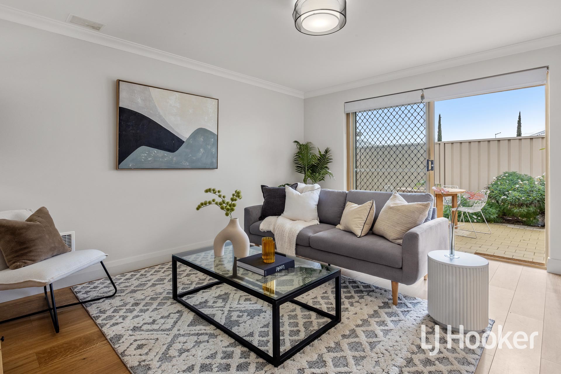 UNIT 2 169 SHEPPERTON RD, VICTORIA PARK WA 6100, 0房, 0浴, House