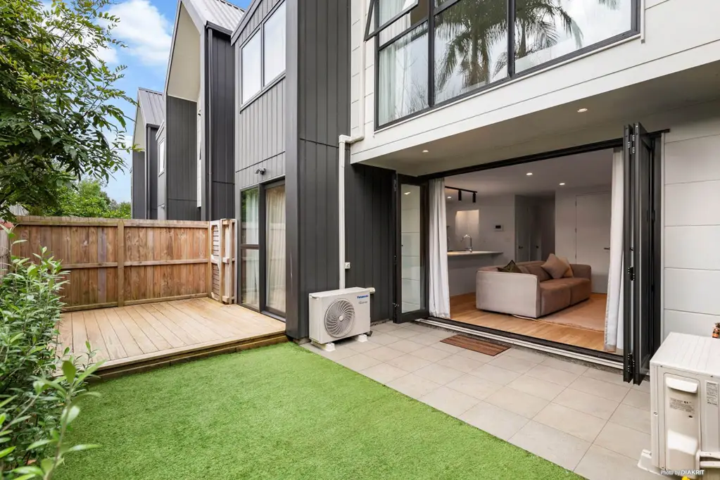 Takapuna 4 Bedroom Affordable Luxury in Takapuna!