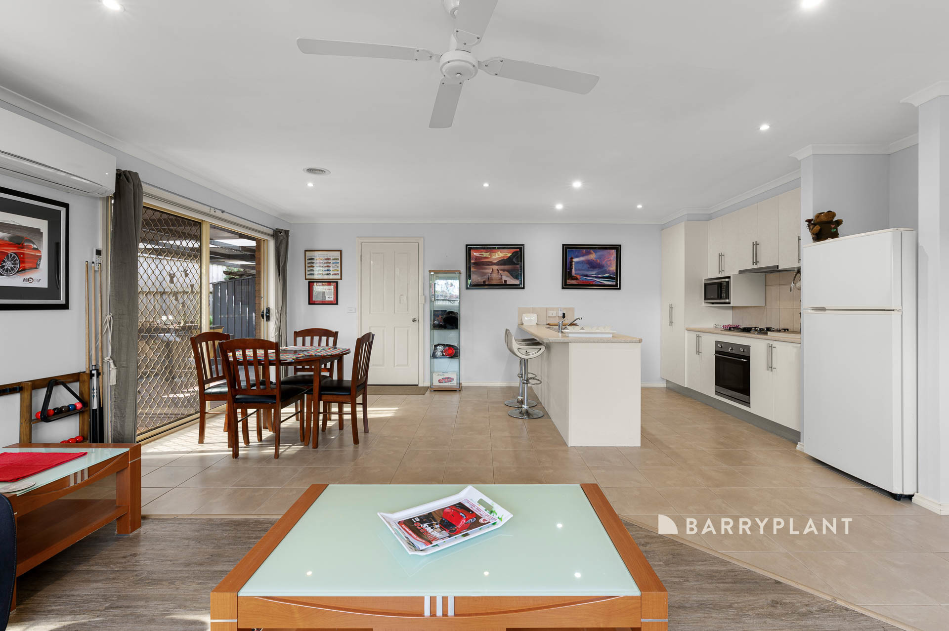 UNIT 3 16 RAILWAY AV, GARFIELD VIC 3814, 0房, 0浴, House