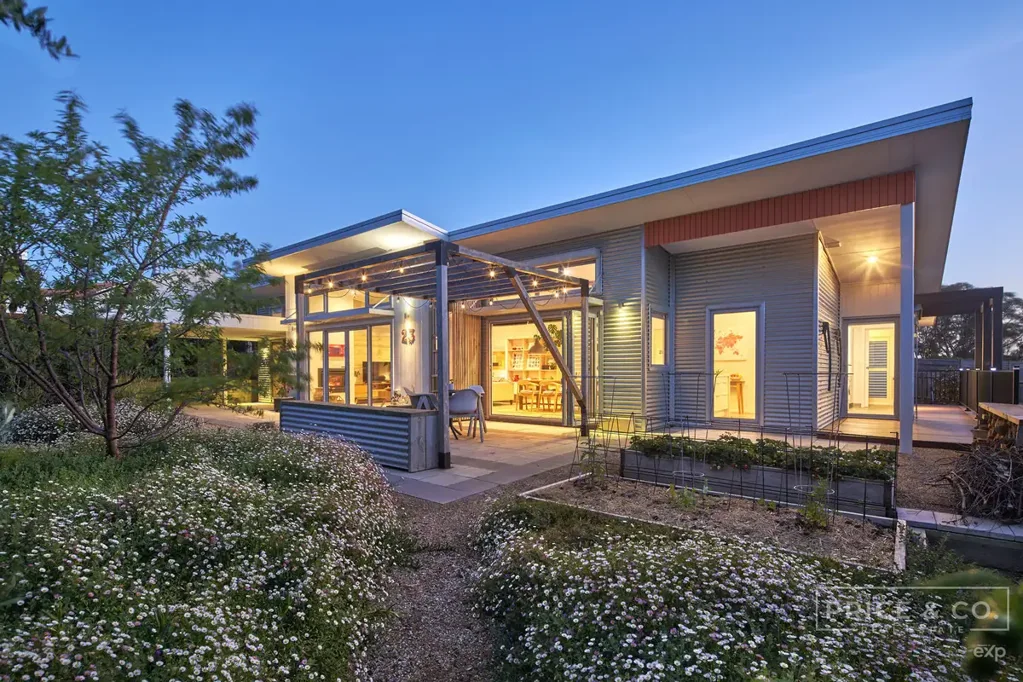 Dalyston 3房  Sustainable Style Meets Modern Comfort