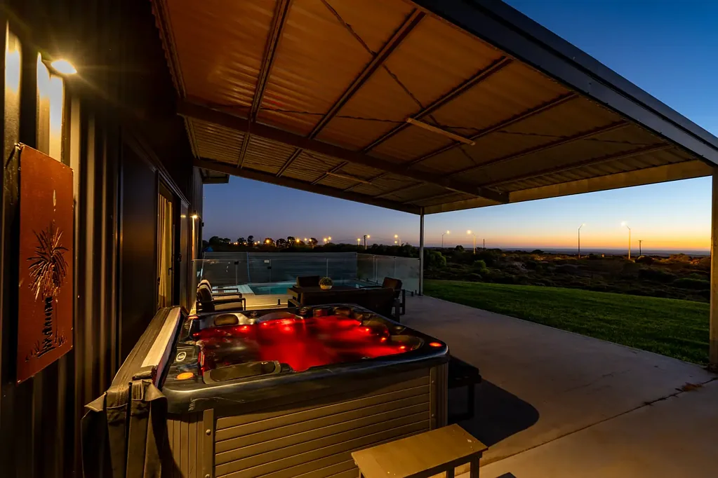 98 PINDARI PLACE, Karakin, WA 6044