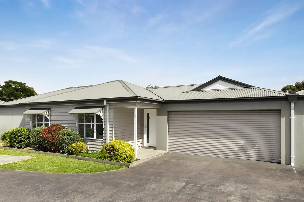 Spacious, Low-Maintenance Living in a Quiet Location