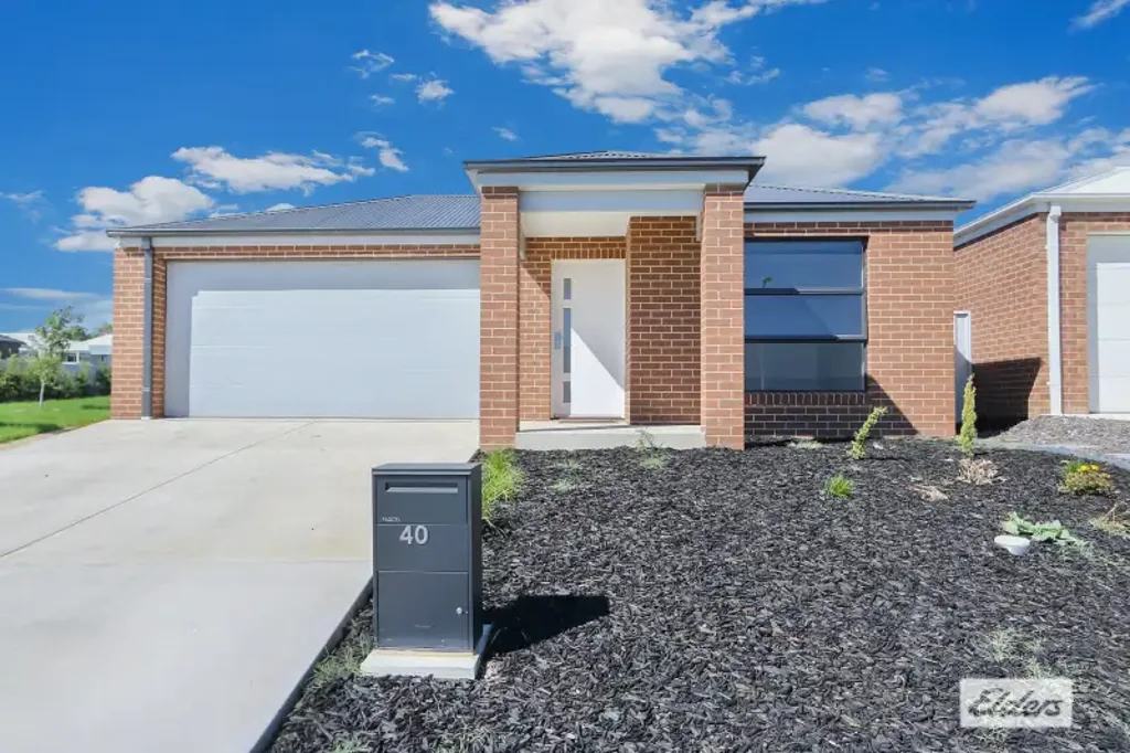 Spacious Modern 3-Bedroom Home in a Family-Friendly Location