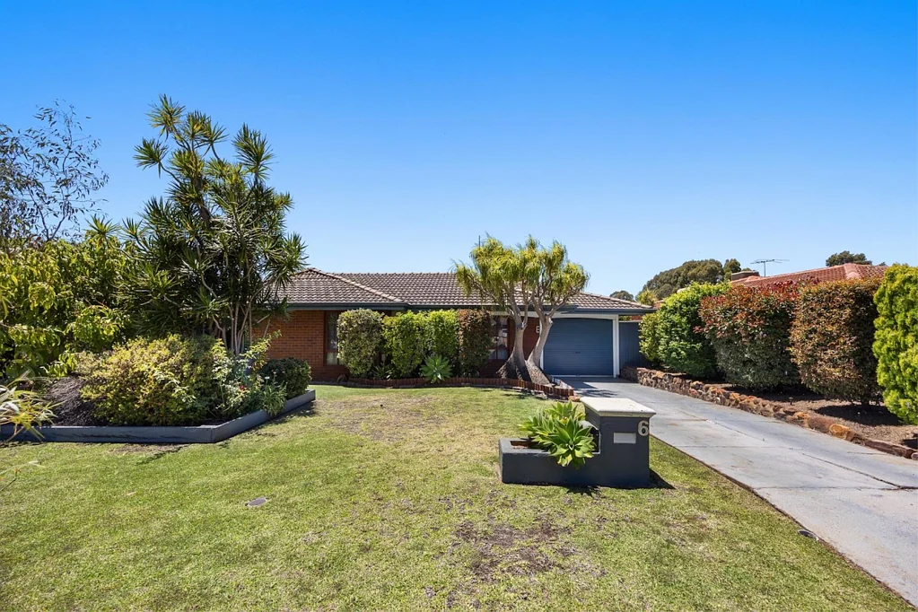 6 Riding Way, Bull Creek, WA 6149