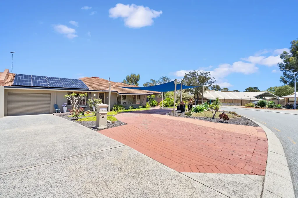 1/11 Oleander Place, Halls Head, WA 6210