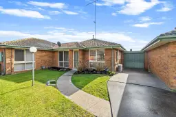 5/1-3 Farren Close, Traralgon