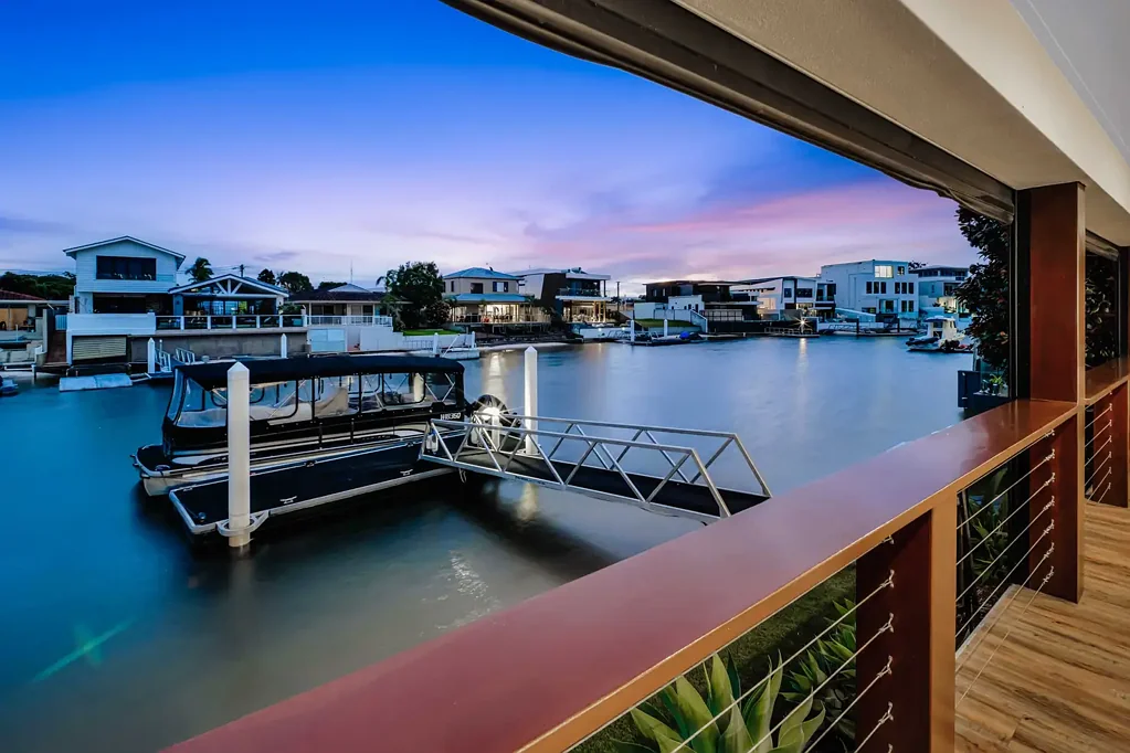 Surfers Paradise 5غرفة نوم Located in arguably the Gold Coast's best Suburb