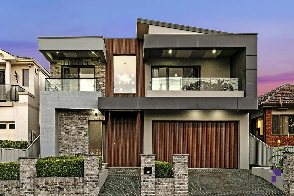 32 Maiden Street, Greenacre, NSW 2190