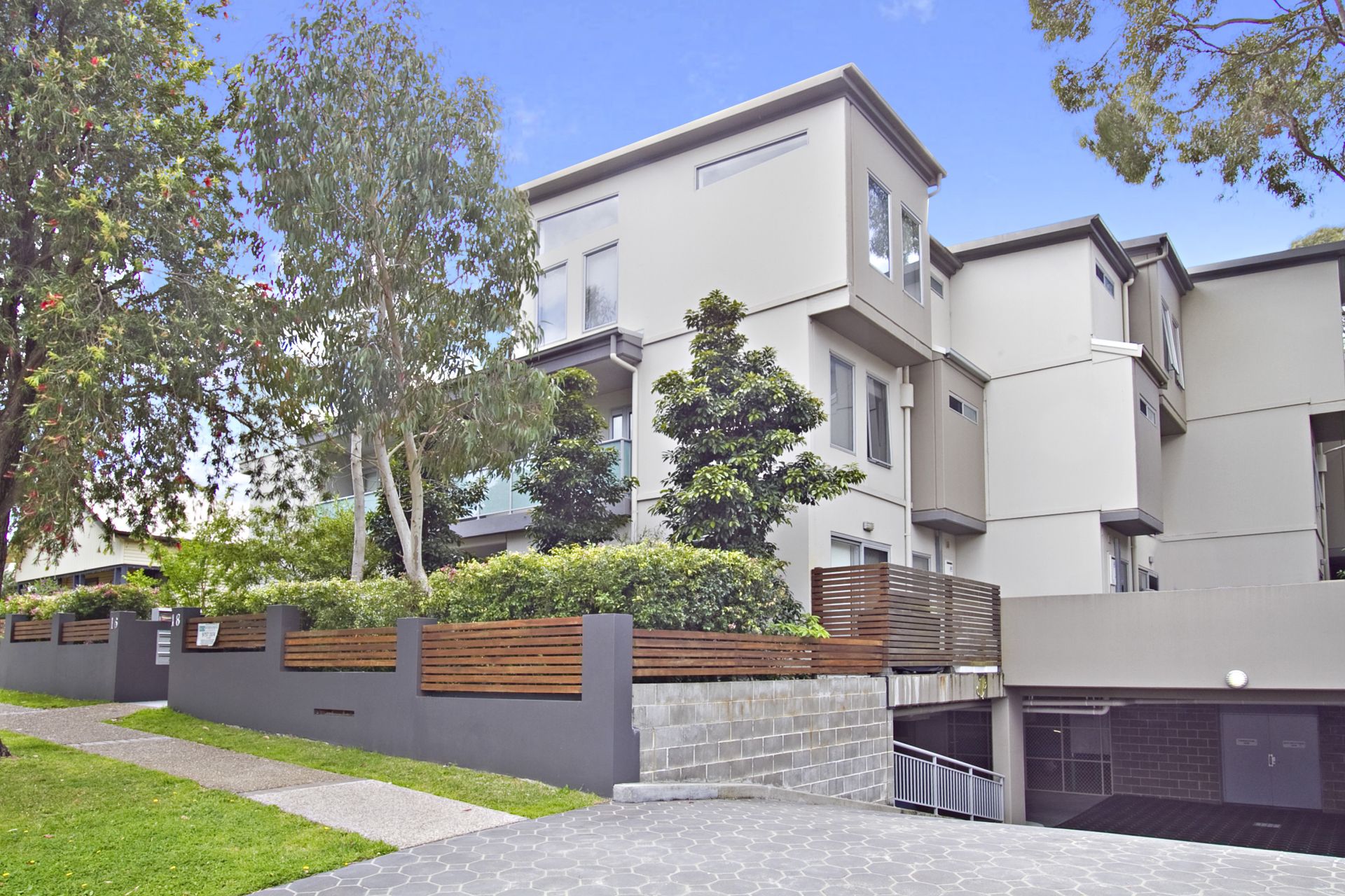 16-18 MERTON ST, SUTHERLAND NSW 2232, 0 ห้องนอน, 0 ห้องน้ำ, Townhouse