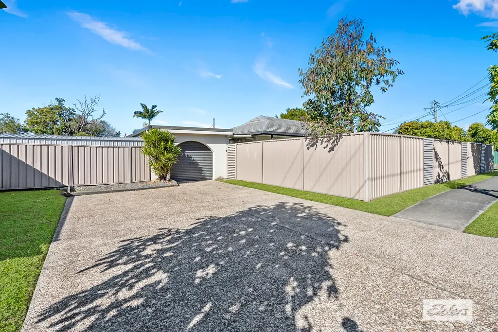 Mount Warren Park 3 Bedroom Family Size Comfort