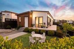 1 Canna Street, Flat Bush