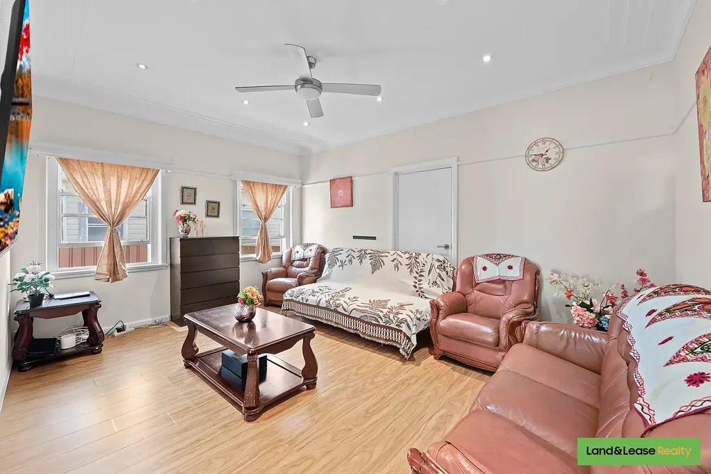 19 Moorefields Road, Kingsgrove, NSW 2208