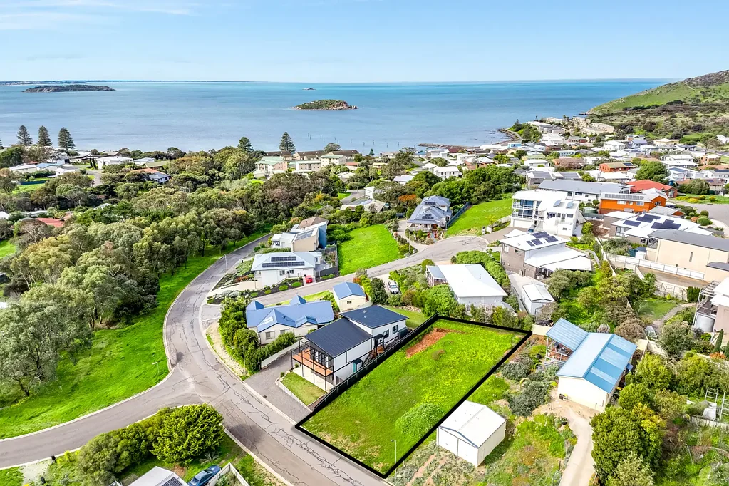 Encounter Bay Discover the Charm of Encounter Bay -  Prime Land Moments from the Beach