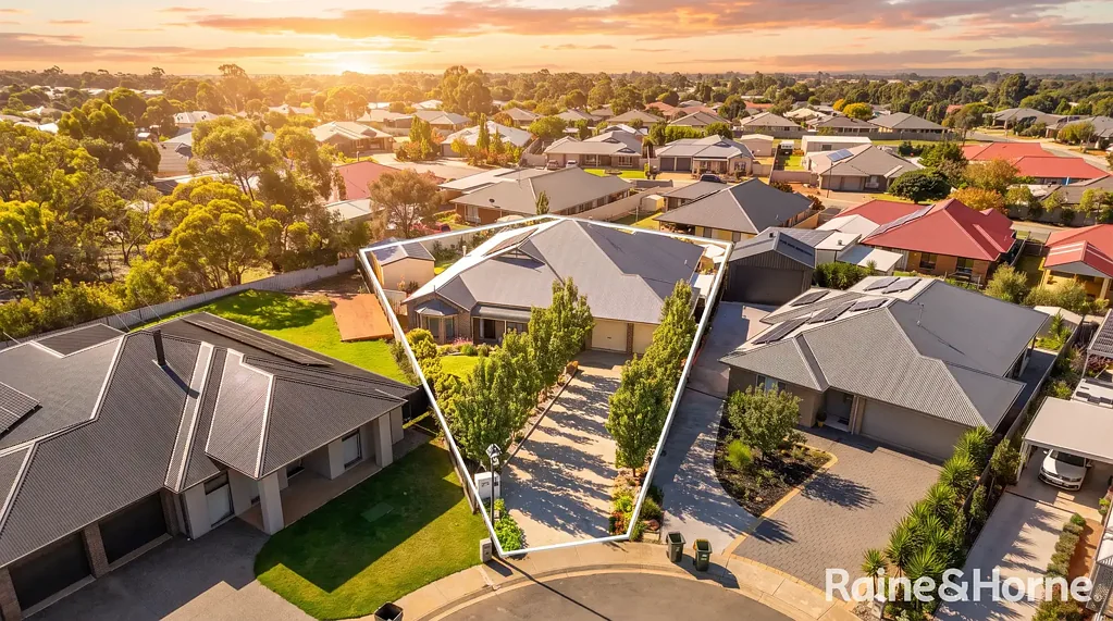 Strathalbyn 5房  Luxe Living on the popular eastern side of Strathalbyn