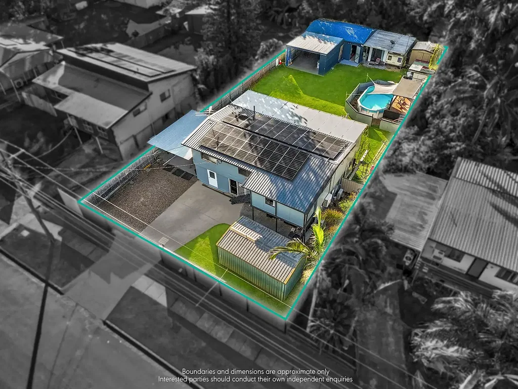 Marsden 4Kwarto Huge Family Home on a Block with Subdivision Potential - Dual Living Opportunity