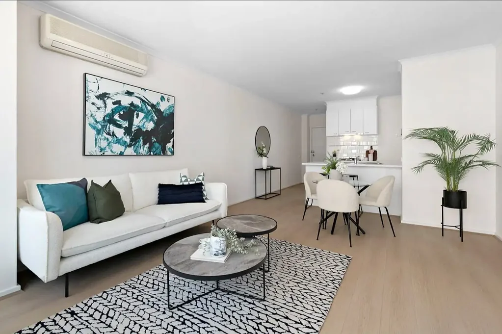 Stylish One-Bedroom Apartment in Prime Southbank Location