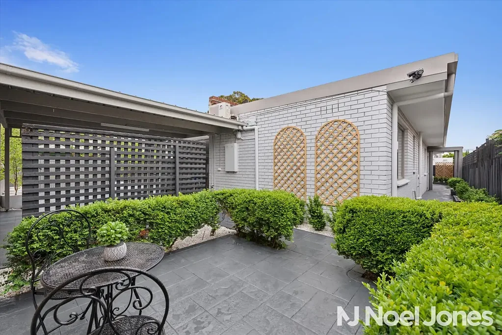 Coburg 3कमरा Fully Updated, Move-In Ready