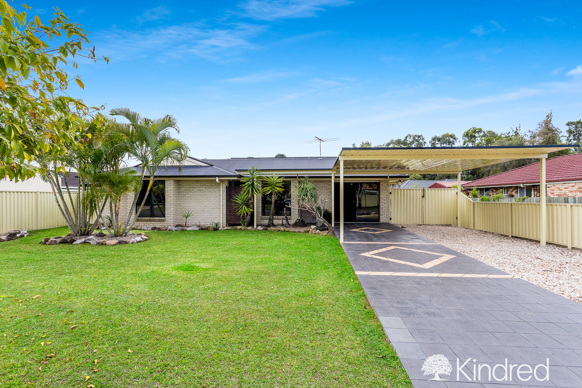 21 TULLAWONG DR, CABOOLTURE QLD 4510, 0 rūma, 0 rūma horoi, House