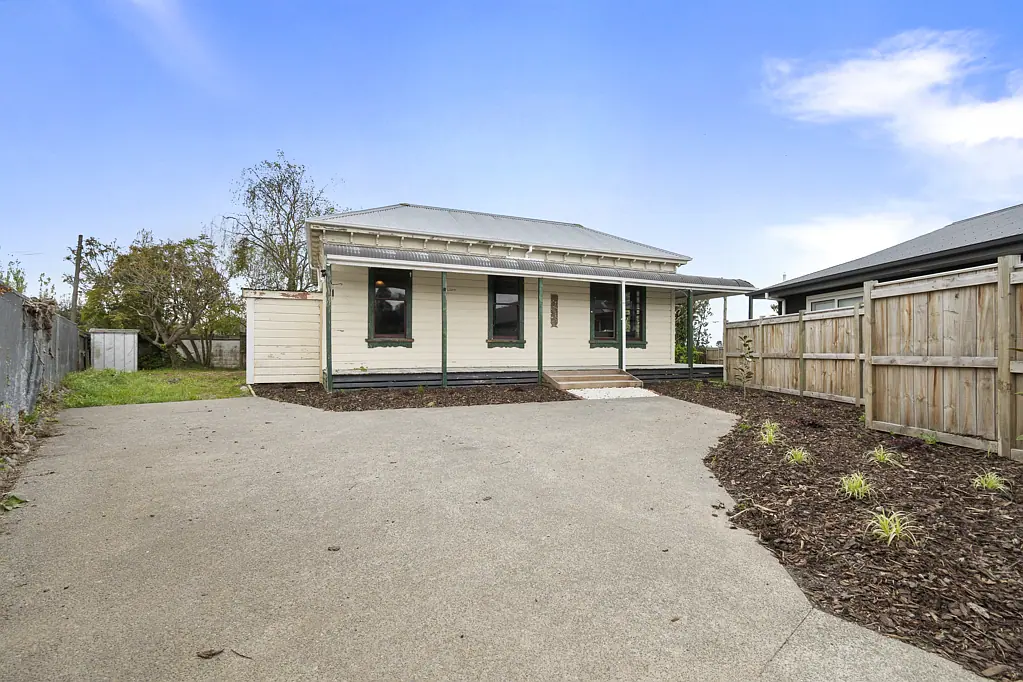 Bulls 3ਬੈੱਡਰੂਮ A Classic Villa Ready to Revive