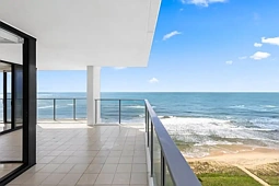 52/47-51 Broadbeach Boulevard, Broadbeach