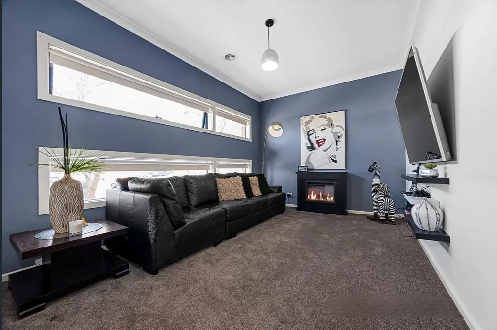 64 Cunningham Chase, Burnside Heights, VIC 3023