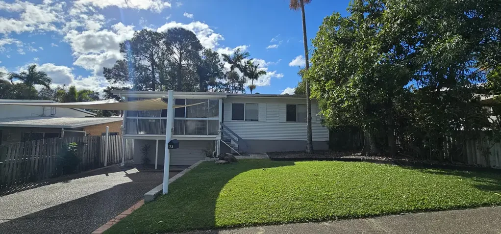 73 Kindra Avenue, Southport, QLD 4215