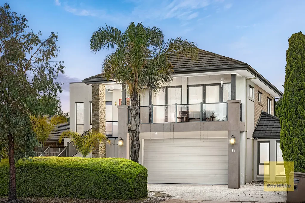 5 Middle Park Drive, Point Cook, VIC 3030