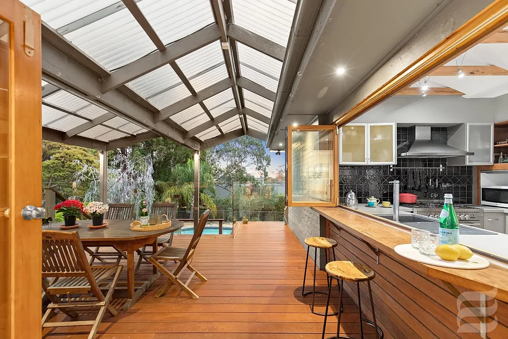 22 McGown Road, Mount Eliza, VIC 3930