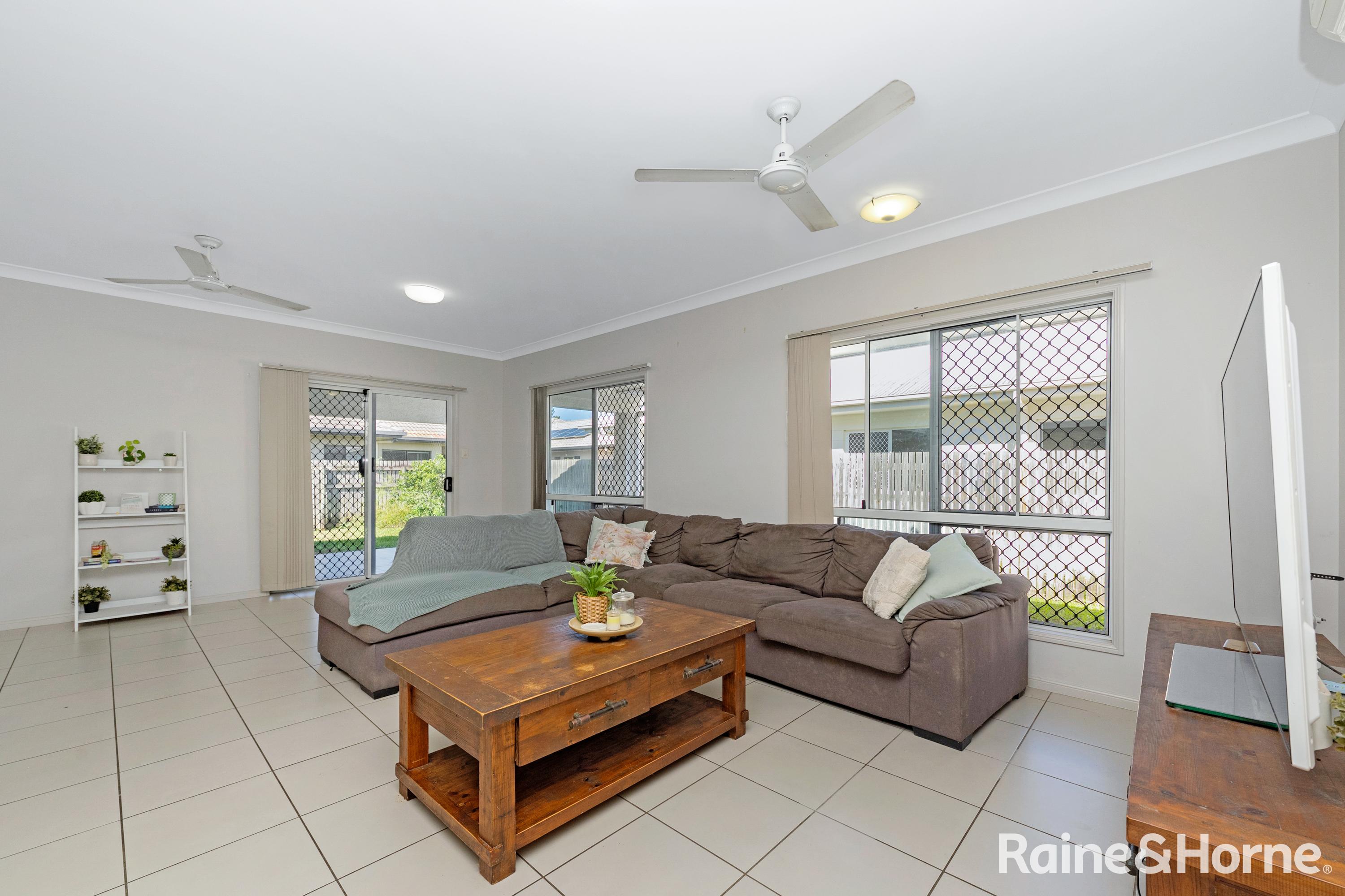 8 YARRA CR, KELSO QLD 4815, 0房, 0浴, House