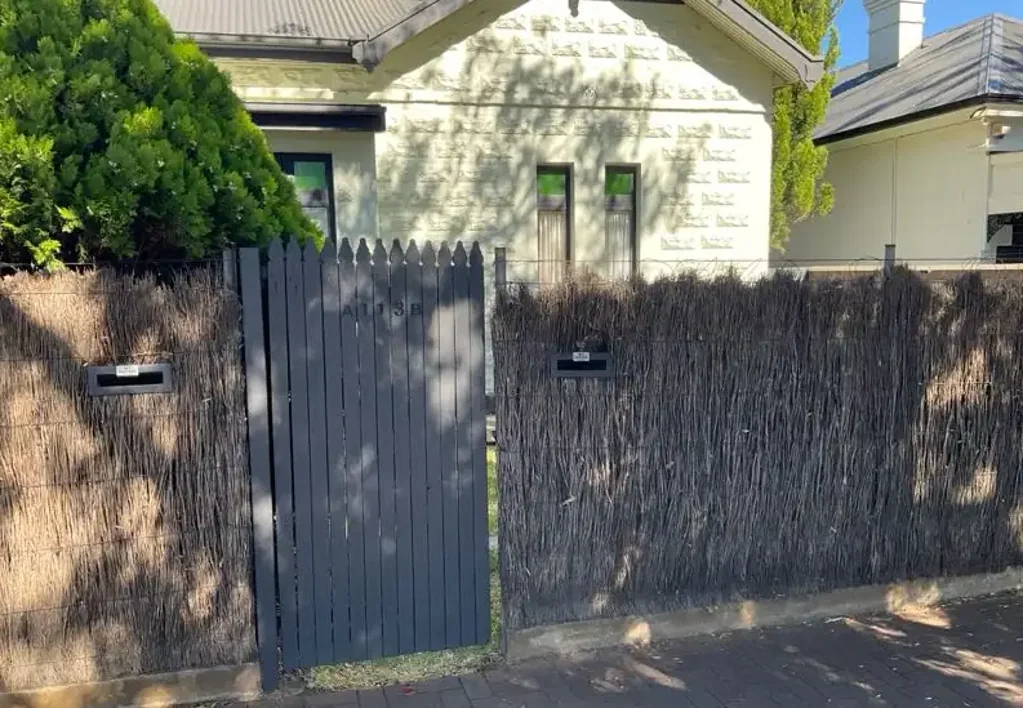 PRETTY DUPLEX IN THE HEART OF NORWOOD!
