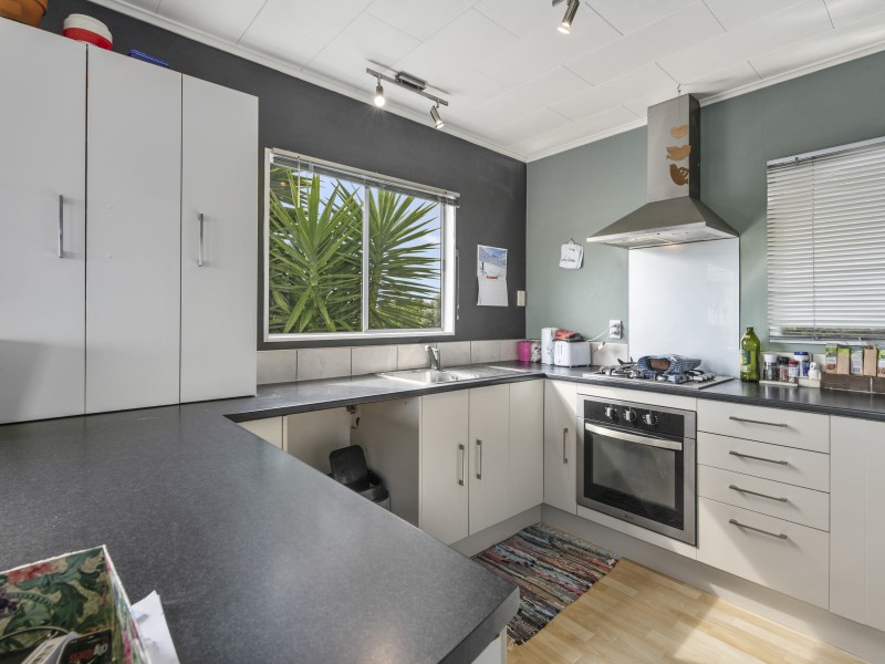 13 Kaitawa Street, Waikanae Beach, Kapiti Coast, 2 chambres, 1 salles de bain