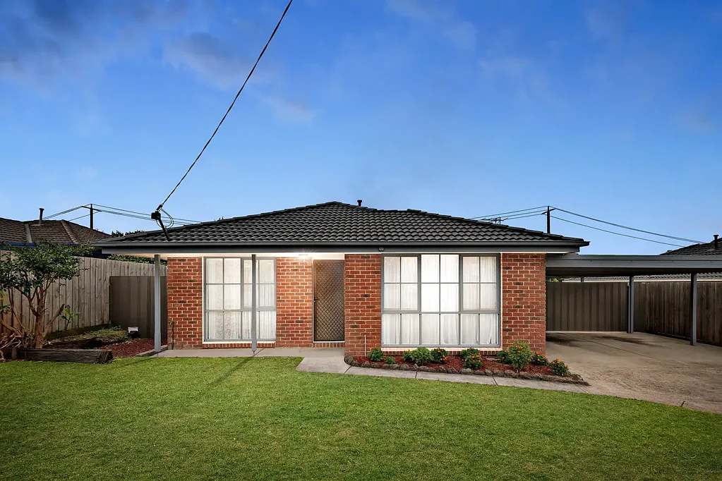 6 Lewisham Close, Hampton Park, VIC 3976