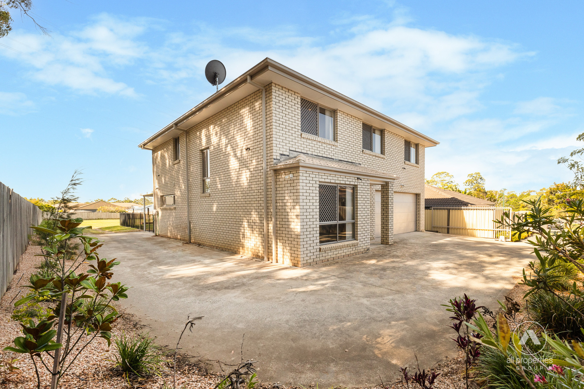 8 AIREDALE CT, BERRINBA QLD 4117, 0 rūma, 0 rūma horoi, House