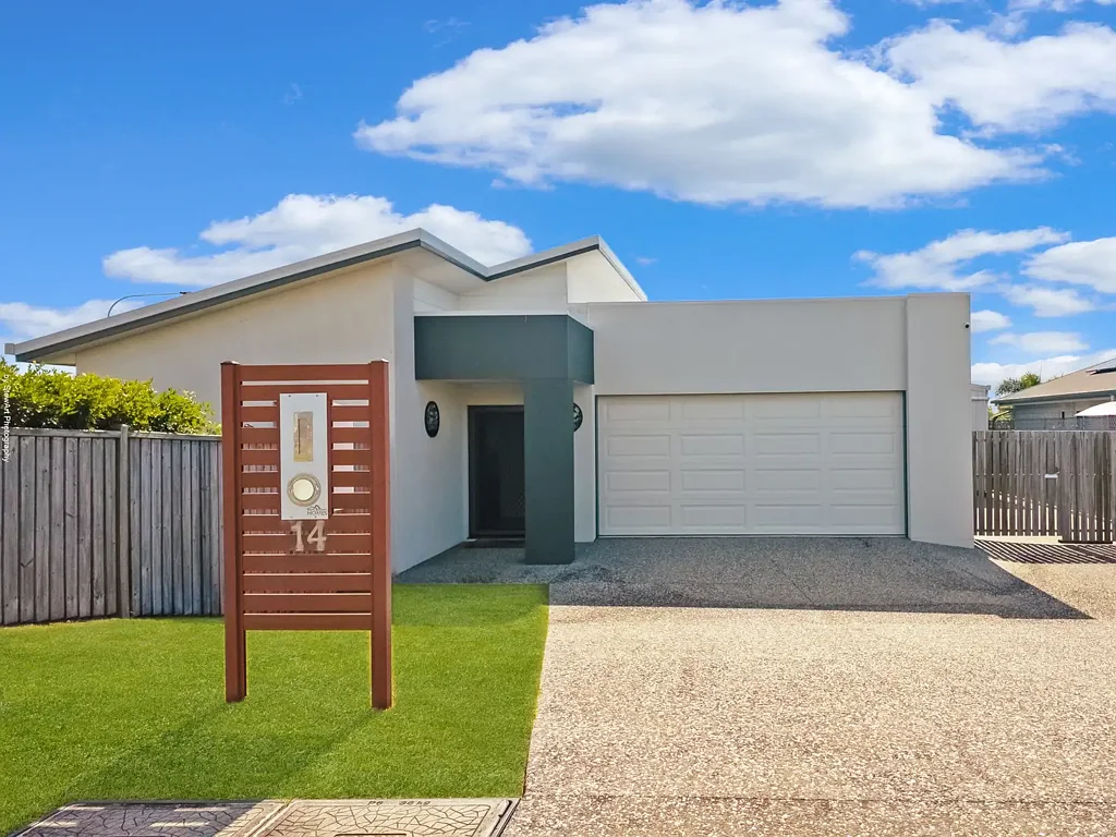 14 Bronte Place, Urraween, QLD 4655